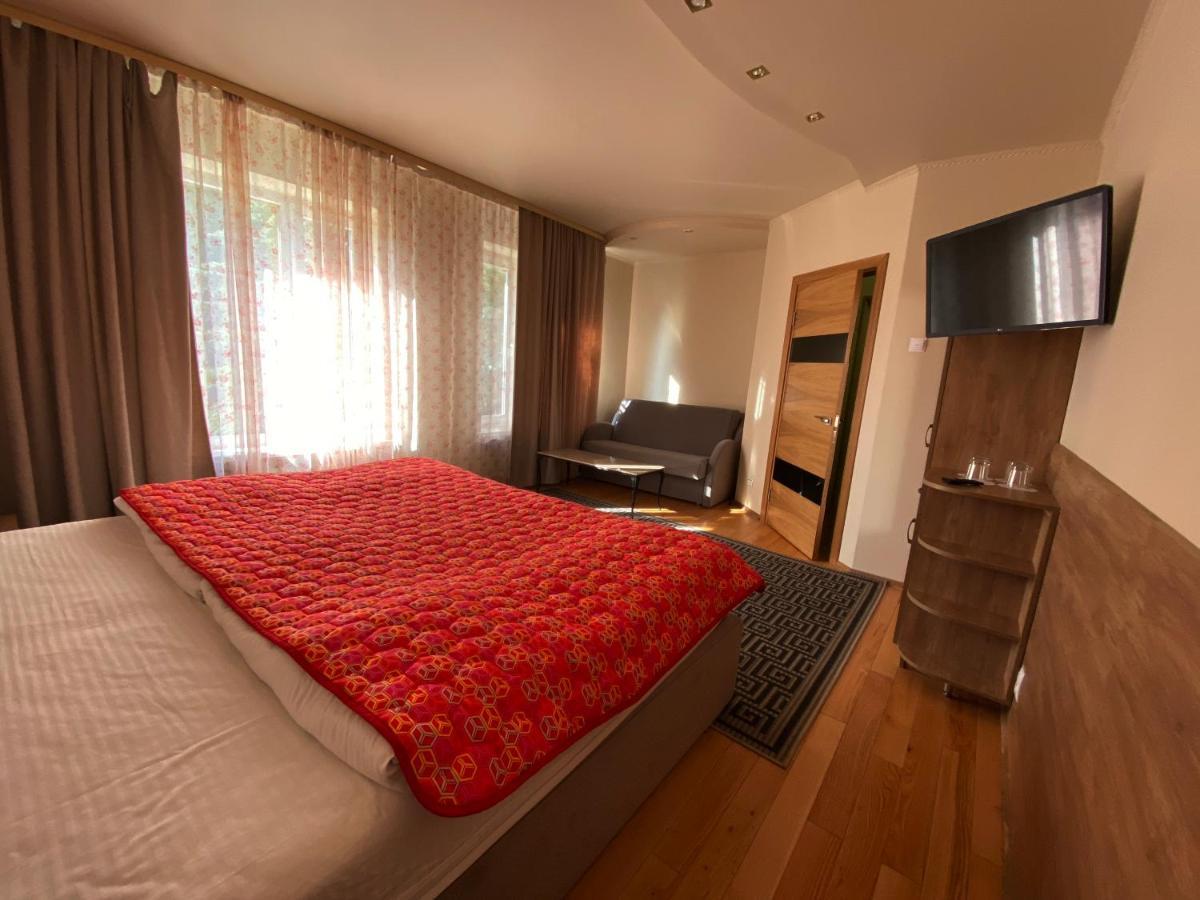 בריוחוביצ'י Olena Resort מראה חיצוני תמונה