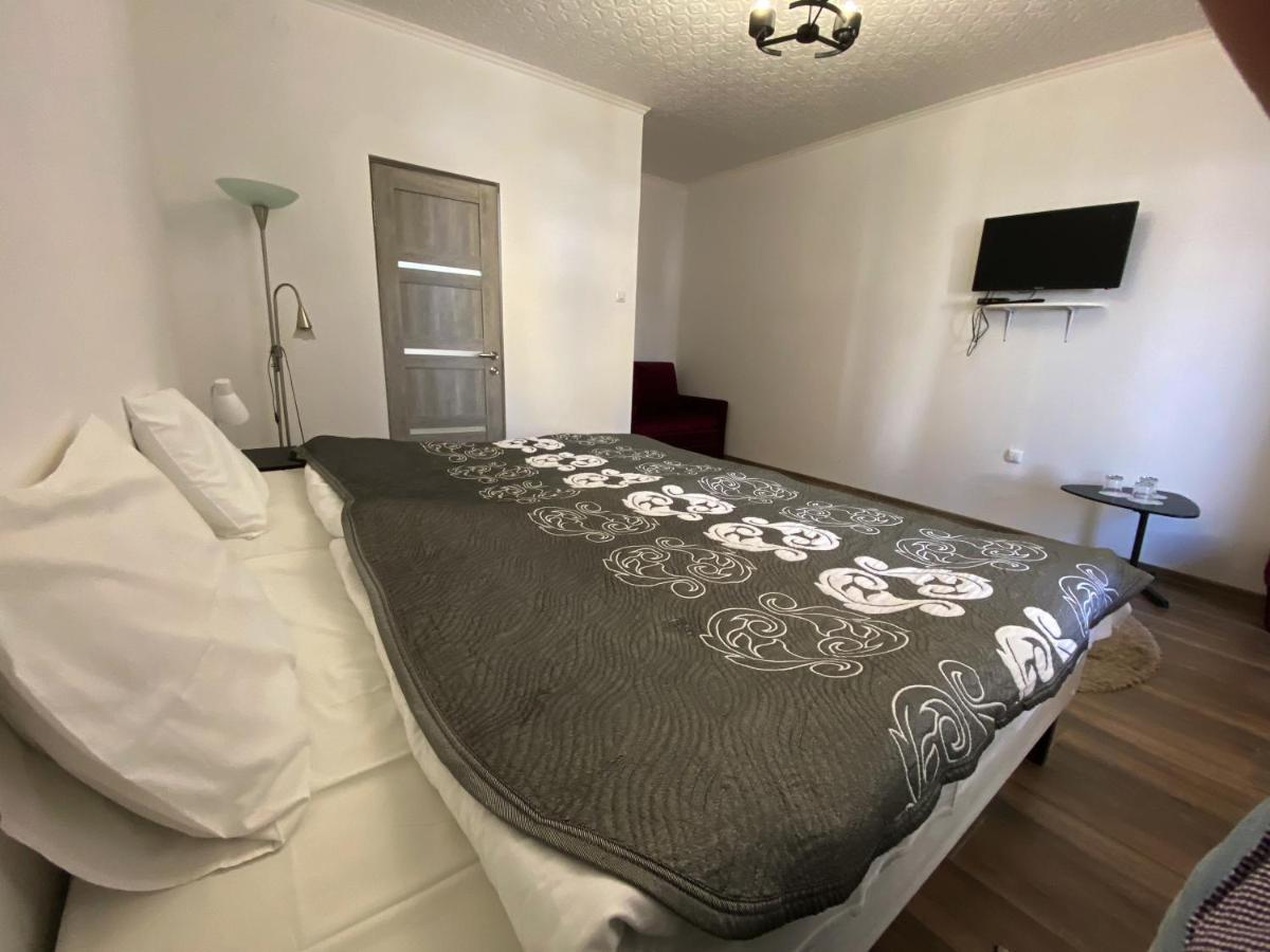 בריוחוביצ'י Olena Resort מראה חיצוני תמונה
